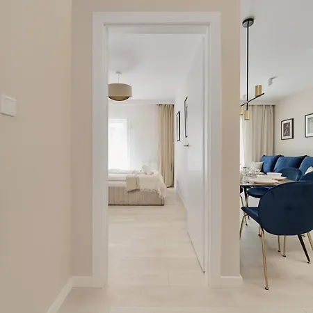 아파트 Stylish Madalinskiego With Garden Terrace And Free Garage By Renters 브로츠와프