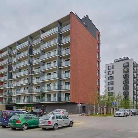 아파트 Stylish Madalinskiego With Garden Terrace And Free Garage By Renters 브로츠와프