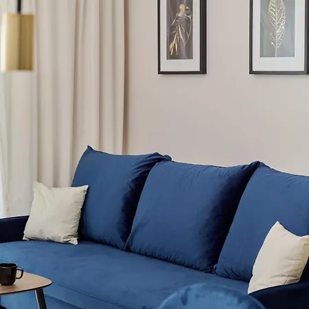Stylish Madalinskiego With Garden Terrace And Free Garage By Renters Apartment Wroclaw